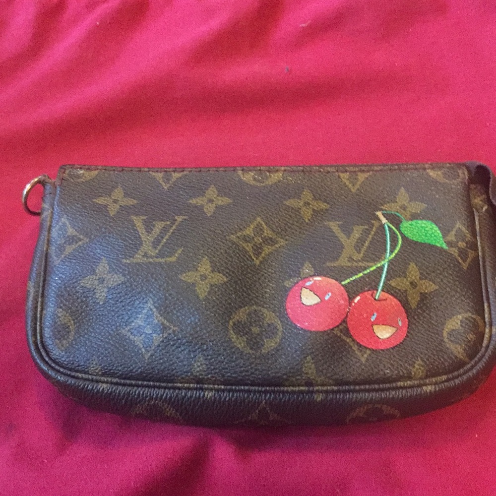 SOLD!!!Louis vuitton cherry pouchette